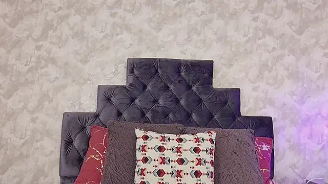 elizabeth coleman online show from 03.05.26