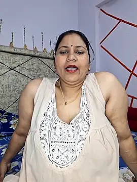 MOM-SUN-COUPLE online show from 02.21.25