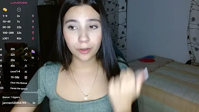 mia  lopez  online show from 12.07.24