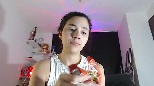 mia  lopez  online show from 01.15.25