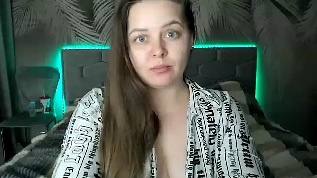 uliastar online show from 01.28.25