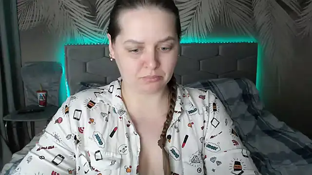 uliastar online show from 02.27.25