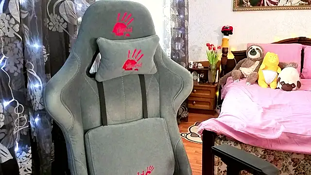 TinaBrook online show from 02.19.26