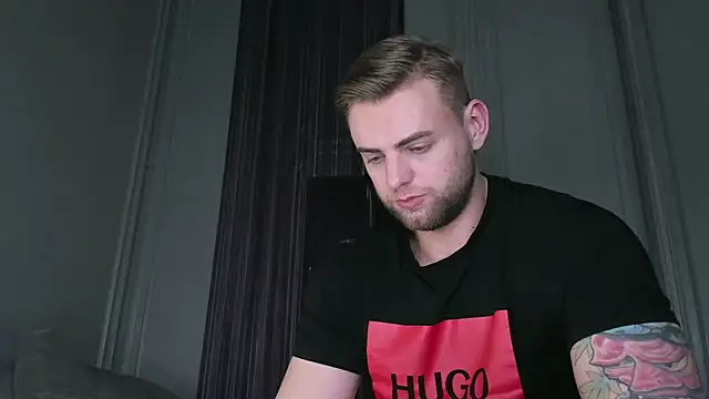 Snapshot of WayneWilson chatting on 12.17.24 WayneWilson online show from 12.17.24