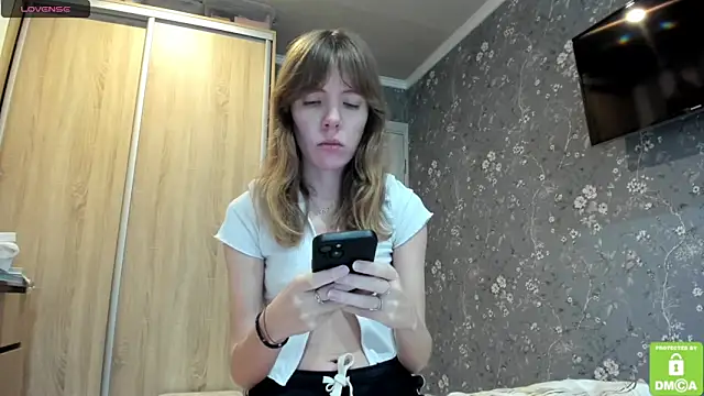 Kalisee  online show from 11.21.25