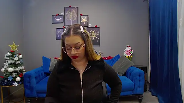 Katewalker  online show from 12.10.24