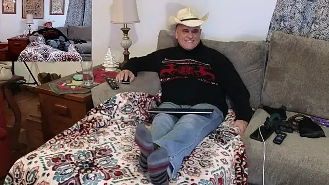 Foxhunt99 online show from 12.19.24