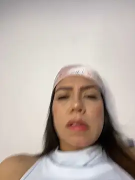 martina contreras online show from 12.29.24