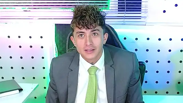 Darko0717 online show from 10.31.25