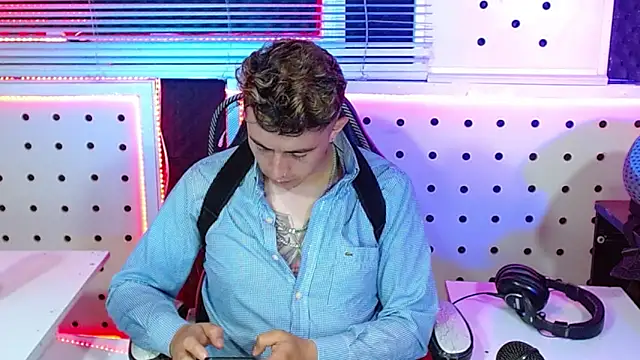 Darko0717 online show from 11.04.25