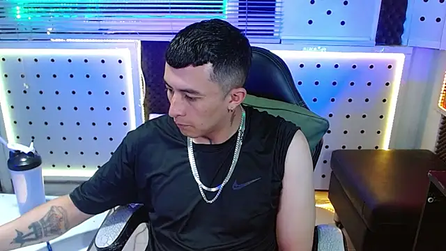 Darko0717 online show from 02.27.26