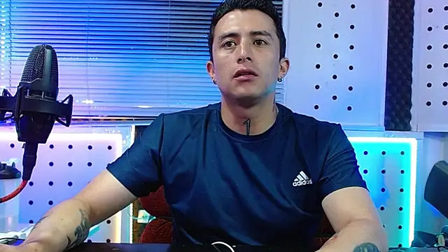 Darko0717 online show from 04.10.26