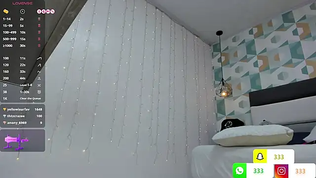 LIA ROUX1 online show from 02.12.25