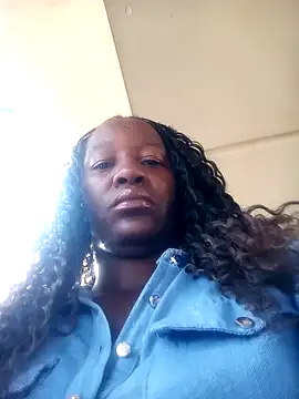 sluttylaura21 online show from 09.19.25