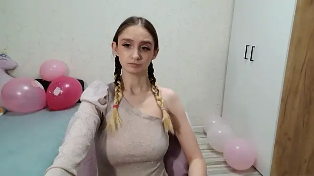 Jackie Morgan online show from 12.03.24