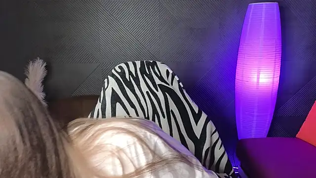 DjennaPalme online show from 02.09.25