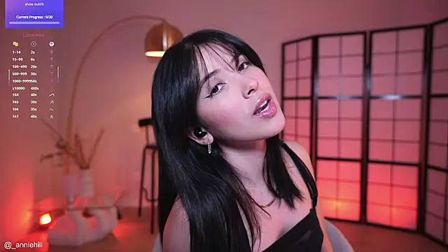 anniehillofficial online show from 12.13.25