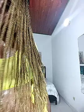 TAYLORR778 online show from 12.19.24