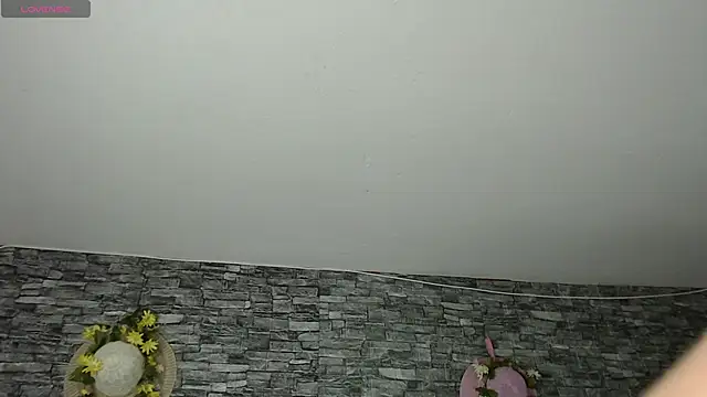 Danna Paolaa  online show from 11.04.25