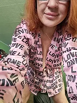 KiraXTender online show from 11.22.25