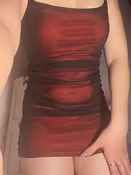 Hoa Bimup online show from 03.25.26