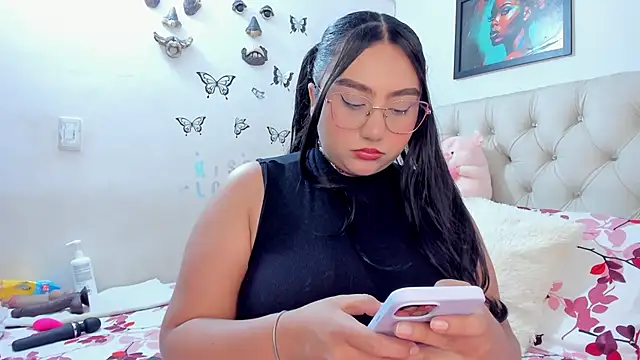 NayaWayne online show from 03.18.26