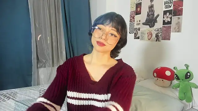 Snapshot of acid_candy_ chatting on 01.05.25 acid candy online show from 01.05.25
