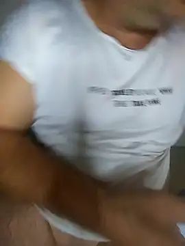 Snapshot of Bury0117 chatting on 10.23.25 Bury0117 online show from 10.23.25