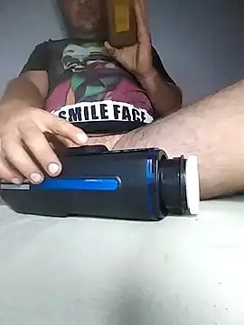 Snapshot of Bury0117 chatting on 11.08.25 Bury0117 online show from 11.08.25