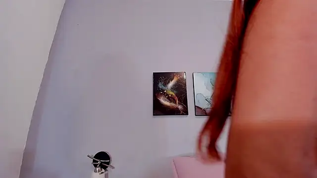 Estrella Duran online show from 06.05.26