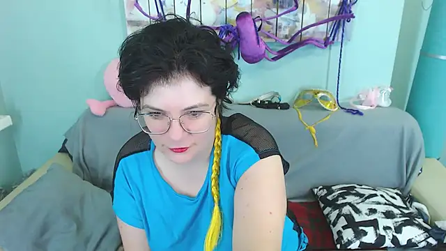 EverlyRays online show from 12.10.24