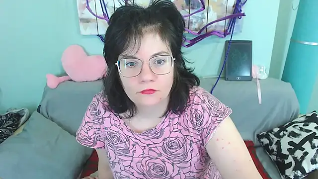 EverlyRays online show from 12.17.24