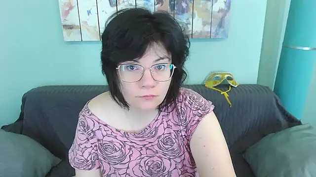 EverlyRays online show from 02.14.25