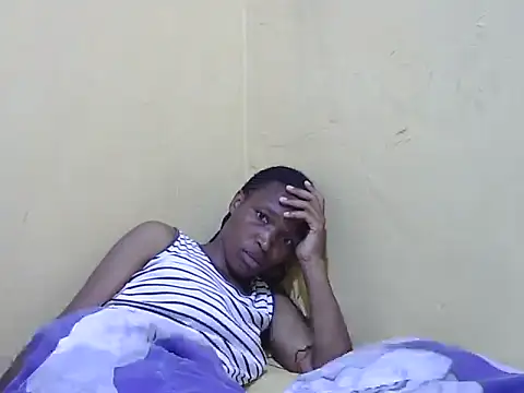 Smillie prety online show from 10.19.25