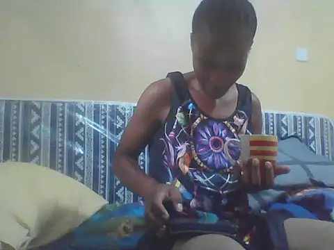 Smillie prety online show from 04.16.26