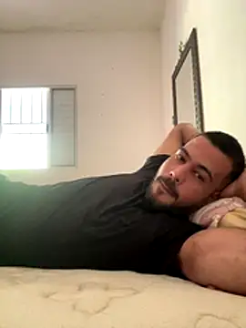 MikeDelfin0 online show from 10.25.25