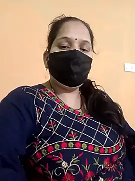 Snapshot of sematomar chatting on 12.13.24 sematomar online show from 12.13.24