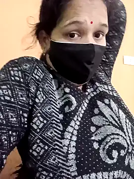 Snapshot of sematomar chatting on 12.30.24 sematomar online show from 12.30.24