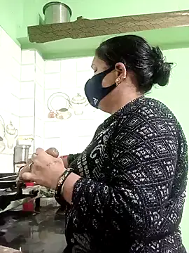 Snapshot of sematomar chatting on 01.27.25 sematomar online show from 01.27.25