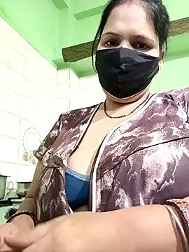 Snapshot of sematomar chatting on 02.05.25 sematomar online show from 02.05.25