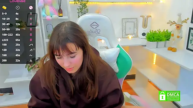  Eliizabeth  online show from 02.10.25