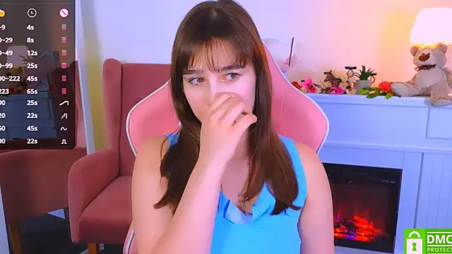  Eliizabeth  online show from 02.18.25