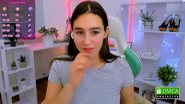  Eliizabeth  online show from 01.09.26