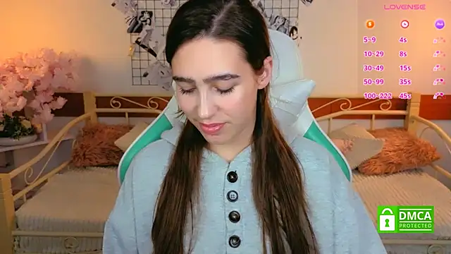  Eliizabeth  online show from 03.16.26