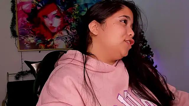 Snapshot of tati_reyess chatting on 12.27.24 tati reyess online show from 12.27.24