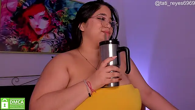 Snapshot of tati_reyess chatting on 01.09.25 tati reyess online show from 01.09.25