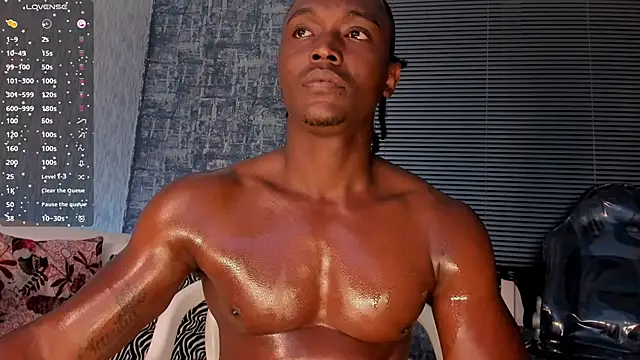 DannSmmith online show from 12.19.25