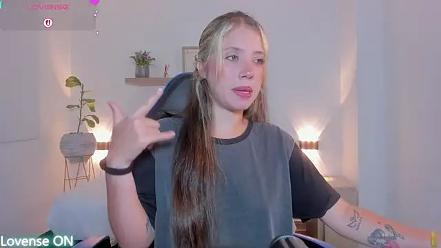Snapshot of nataly_rodri chatting on 07.05.26 nataly rodri online show from 07.05.26