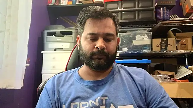 Sakhtlaundaz online show from 10.26.25