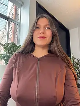 AmelieLaurent  online show from 05.16.26